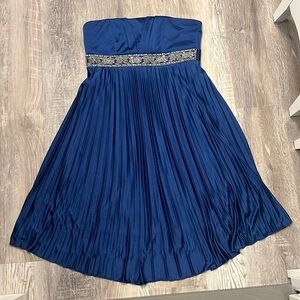 NWT Speechless Blue Strapless Sequined Pleated Strapless Dress size M